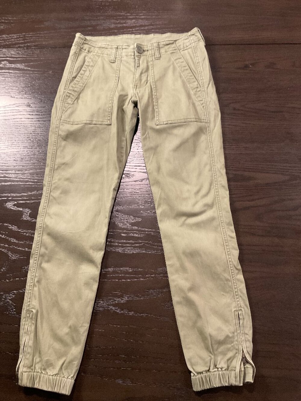 CAbi The Traveler Pant 5076 Olive Utility Jogger Pants Size 0